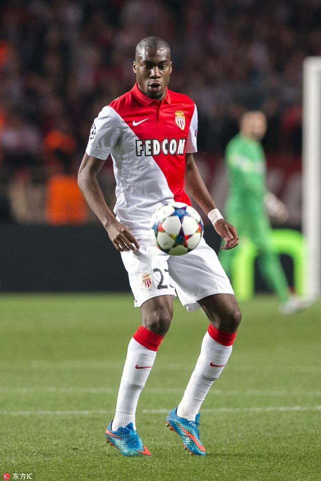 仅差4记！汤普森迎来神级里程碑，哈登和库里的纪录却很难被打破