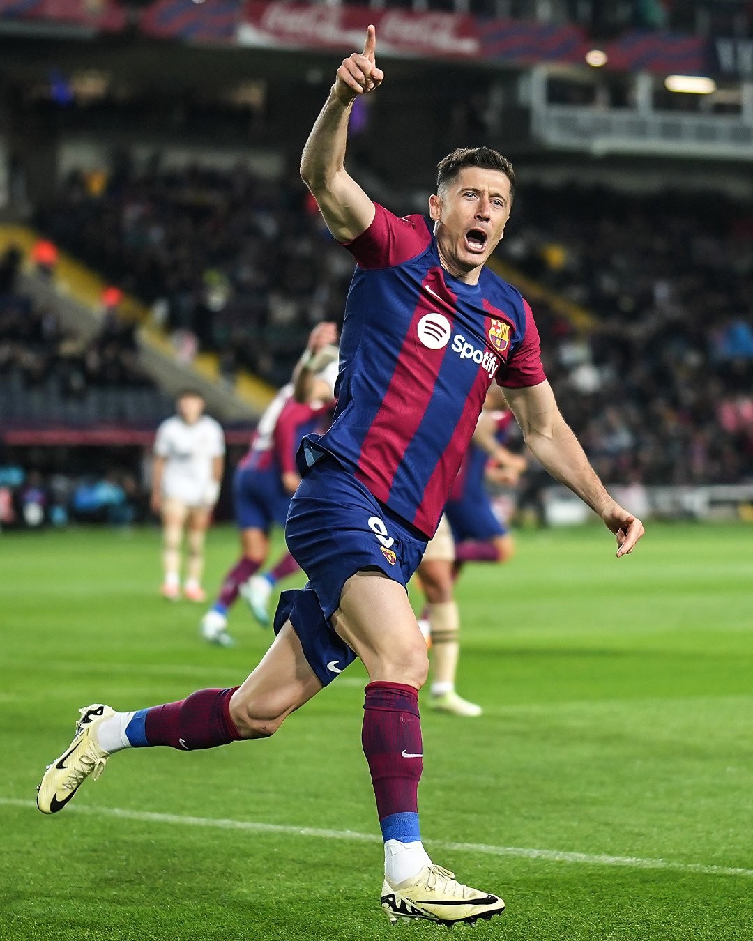 NBA体育新闻最新动态 今日比赛结果与战况分析