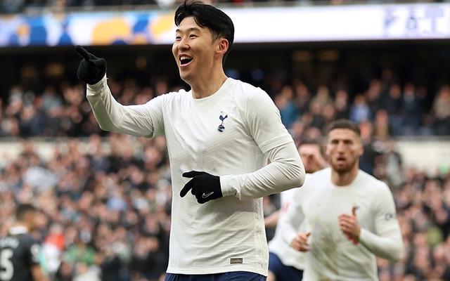 巴黎vs拜仁：两位教练在玩一种很新的足球