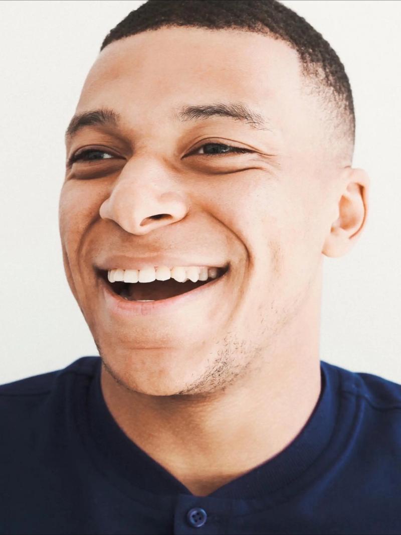 去了趟试玩会，看到了二次元和MOBA的完美结合